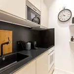 A4 Suite Studio 175Blo-Paris Convention